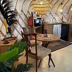 Unieke Yurt In Het Bos Met Jacuzzi En Sauna