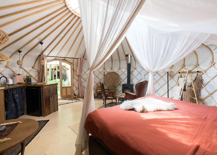 Luxussátor Unieke Yurt In Het Bos Met Jacuzzi En Sauna Erp